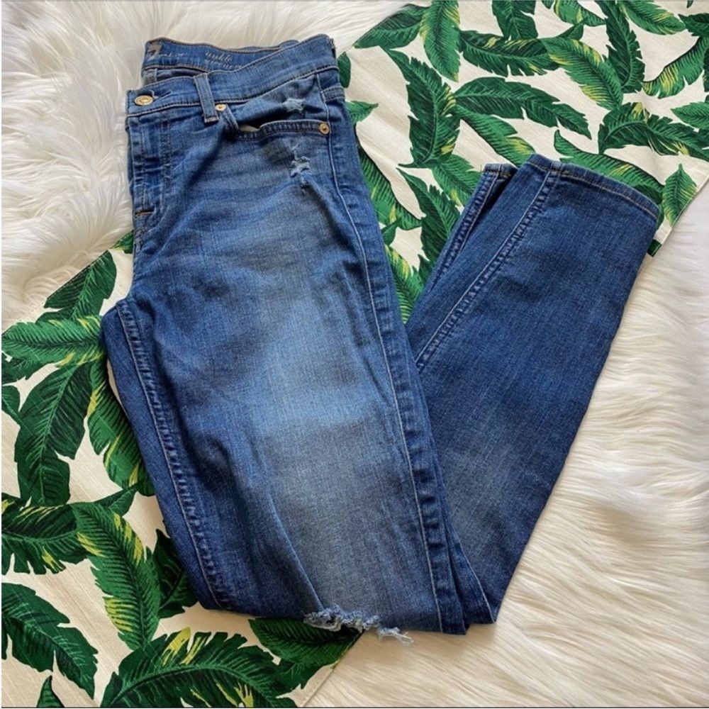 7FAMK Distressed Ankle Gwenevere Skinny Jeans 518